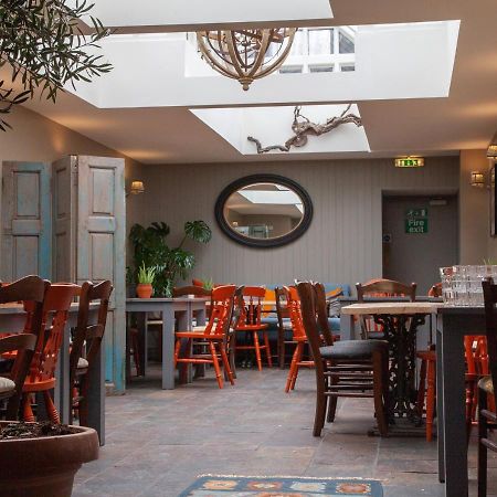The Kings Arms Hotel Malmesbury Dış mekan fotoğraf