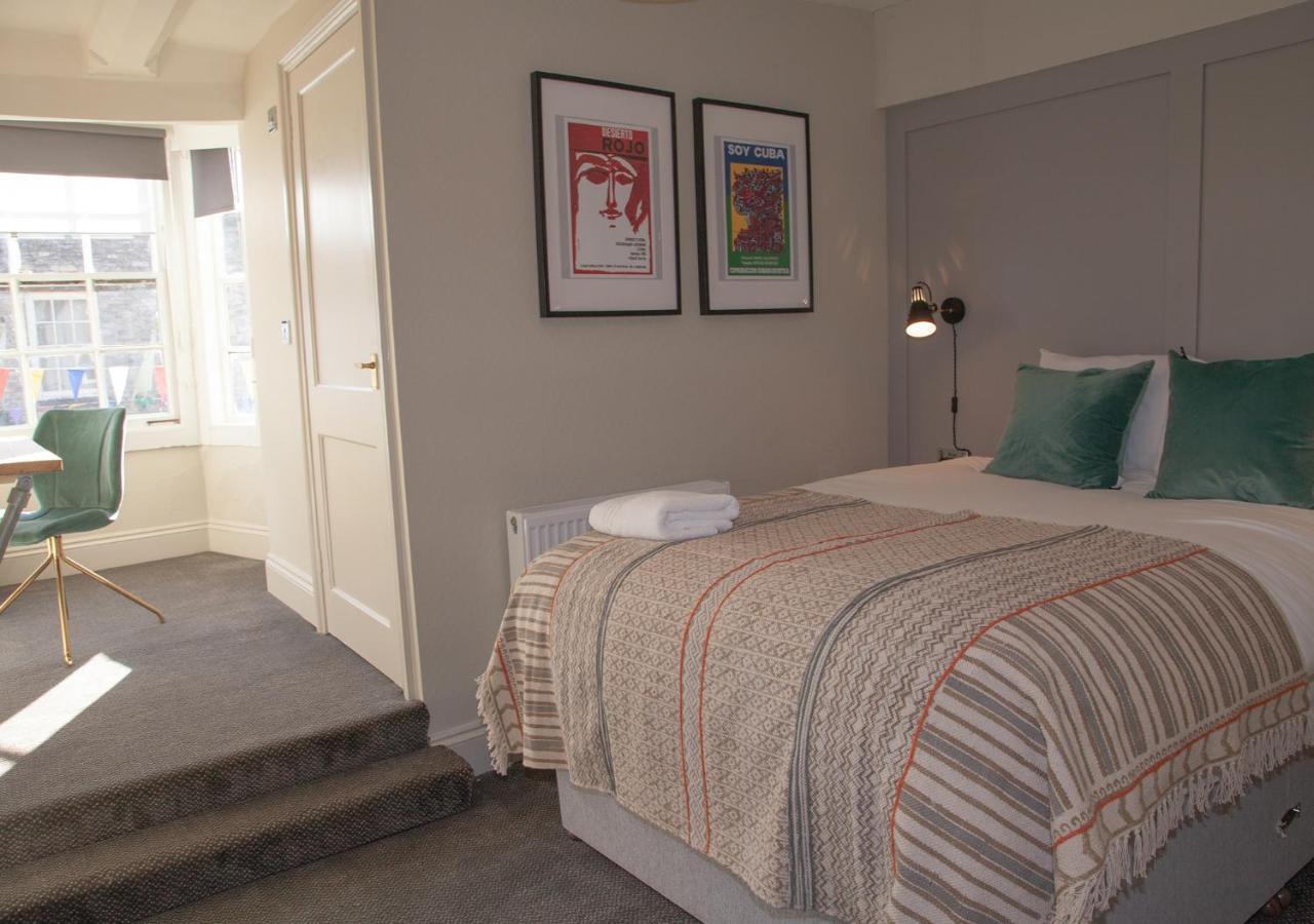The Kings Arms Hotel Malmesbury Dış mekan fotoğraf