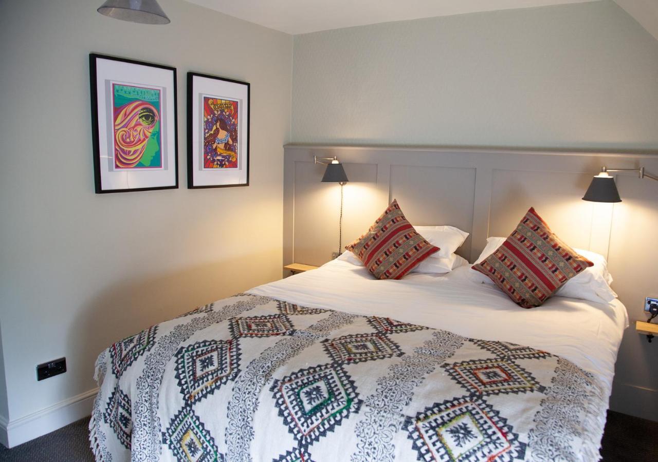 The Kings Arms Hotel Malmesbury Dış mekan fotoğraf